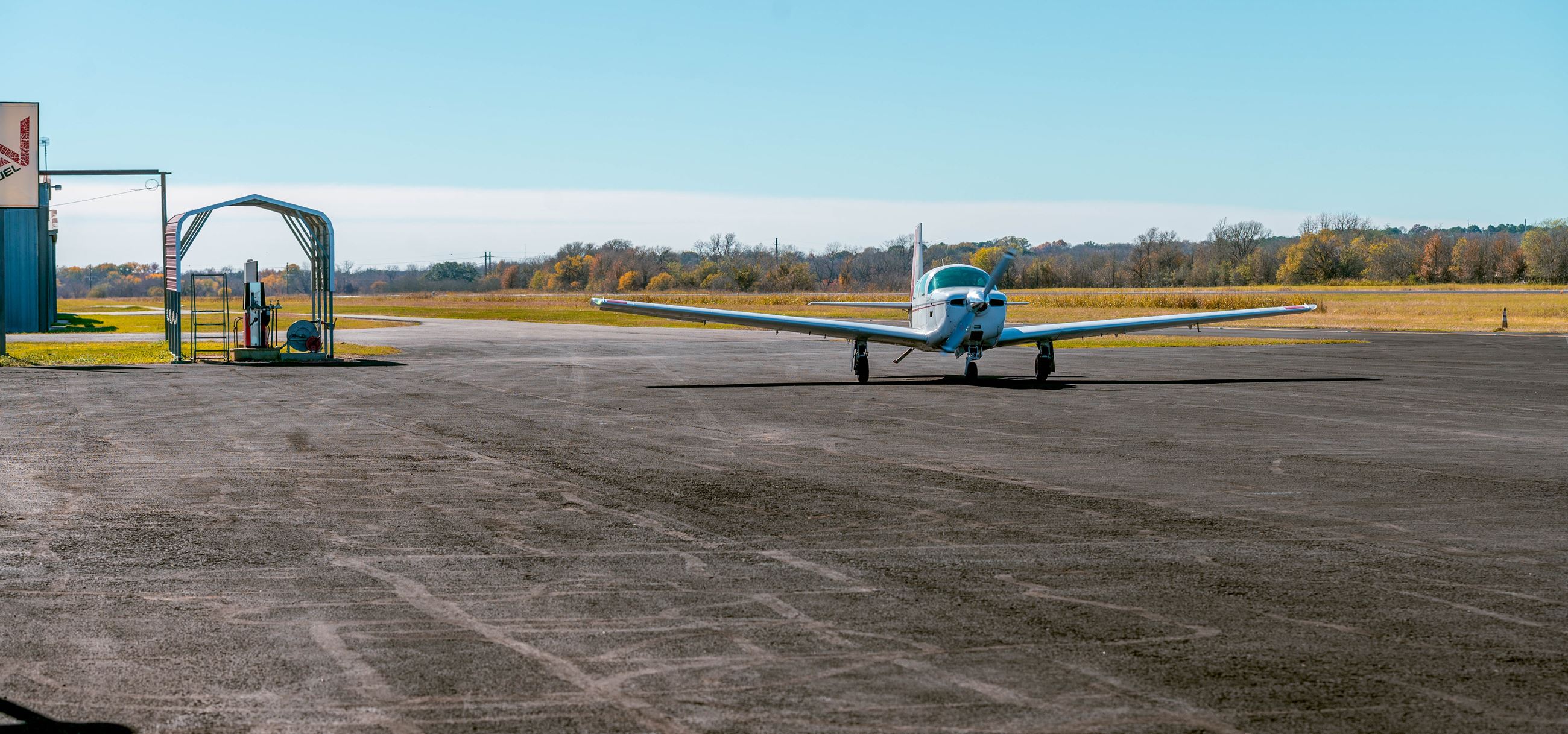 Plane Taxis to its location at Smithville TX Airport