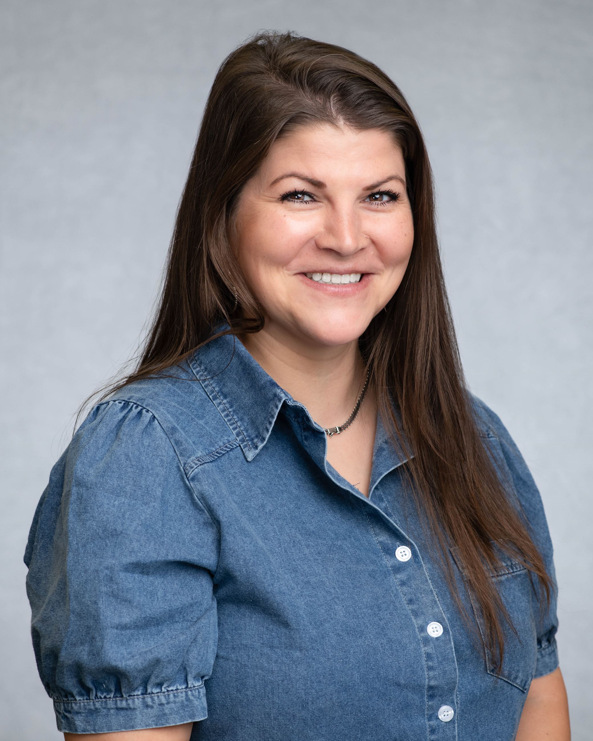 Portrait of City Secretary Jennifer Lynch